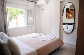 Aelia Summer House